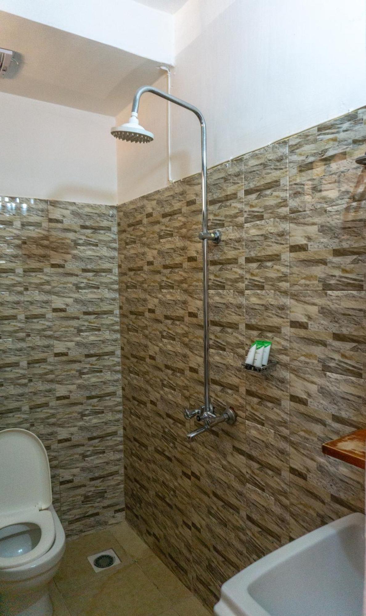 Lilac Elevate Inn Karatu Kültér fotó